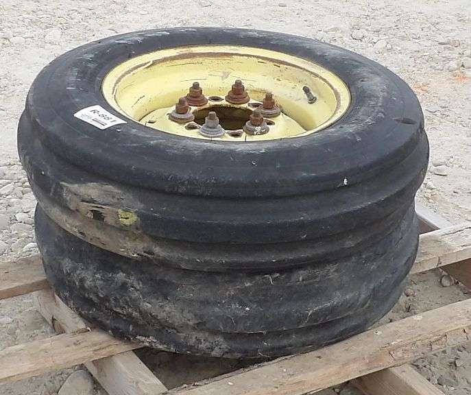R-881 Front Tractor Tires & Wheels (2)