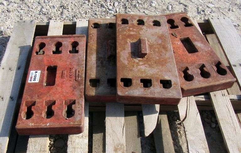 R-1090 Tractor Weights (4)