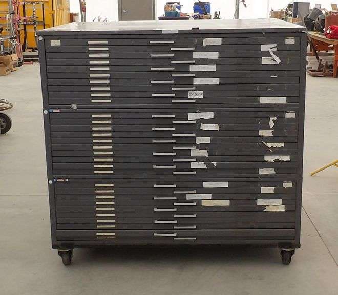 R-1138 Rolling Map/Document File Cabinet