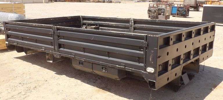 R-721 Dump Bed