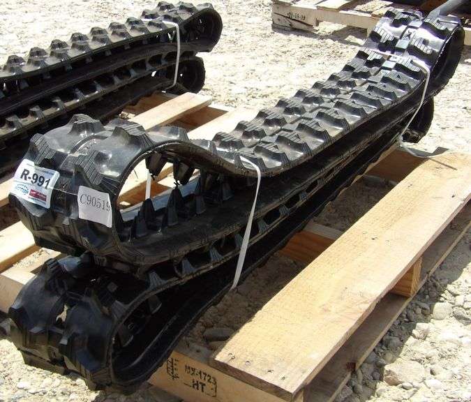 R-991 Mini Excavator / Skid Steer Tracks