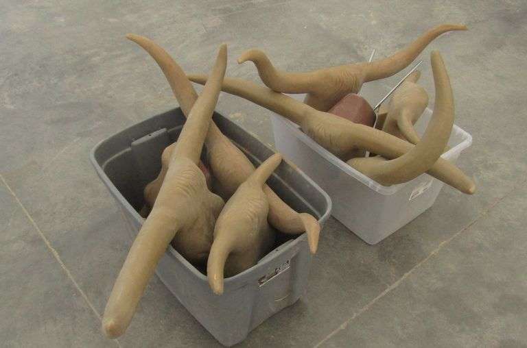 R-1100 Dummy Steer Heads