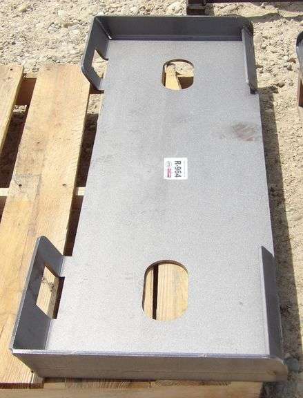 R-964 Skid Steer Quick Attach Plate
