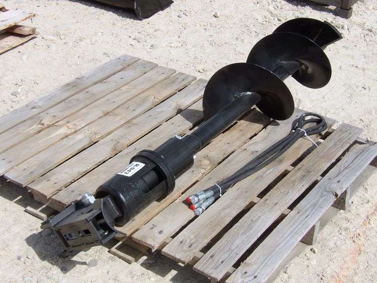 R-943 Mini Excavator Auger