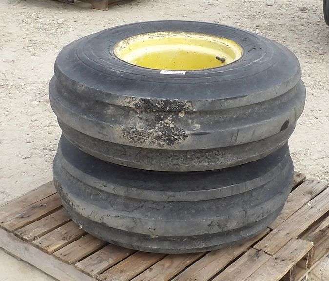R-876 Regency Tractor Tires & Wheels (2)