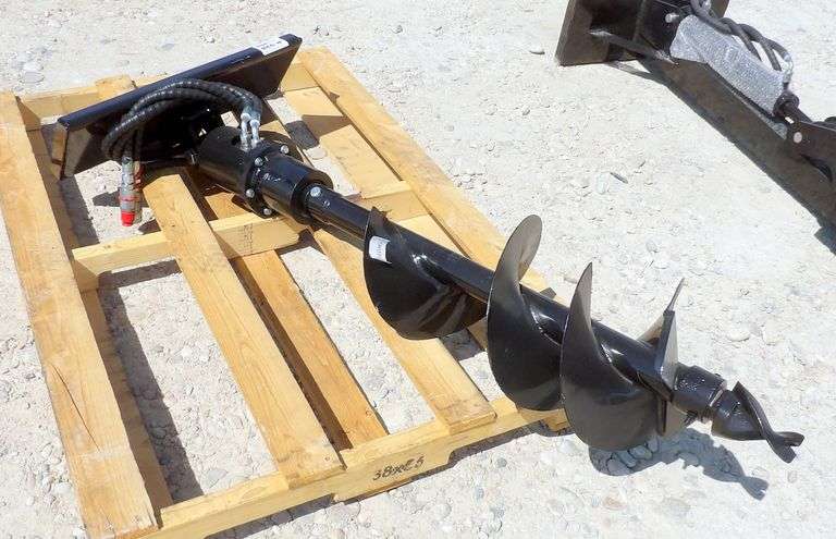 R-928  Mini Skid Steer Auger