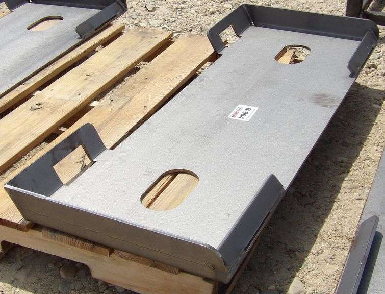 R-964 Skid Steer Quick Attach Plate