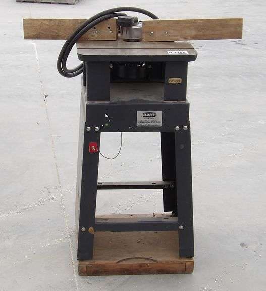 R-1180 AMT Router Table
