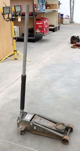 R-855 Pittsburgh Heavy Duty Floor Jack
