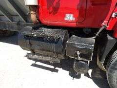 R-544  1979 Mack Commodity Truck
