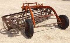 R-643  New Idea Hay Rake