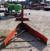 R-1099 3-Point Ditcher