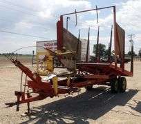 R-638 New Holland 1030 Stackwagon