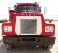 R-571  1979 Mack Commodity Truck
