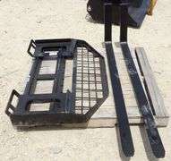 R-1008 Skid Steer Mast & Forks