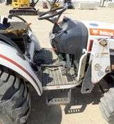 R-589  Bobcat CT230 Tractor