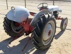 R-1263 Ford 8N Tractor