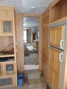 R-590 2005 Cruiser 5th Wheel Travel Trailer
