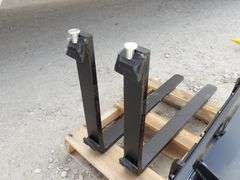 R-1033 Mini Skid Steer Mast & Forks