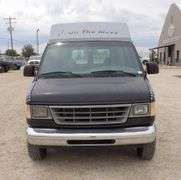R-895  1996 Ford Van with Wheelchair Lift