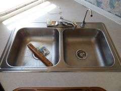 R-1284 2000 Fleetwood Wilderness Camp Trailer