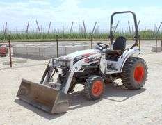 R-589  Bobcat CT230 Tractor