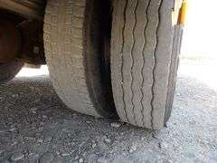 R-1239 2008 Freightliner Bus