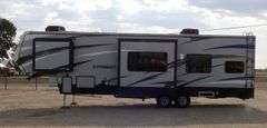 R-650 2016 Carbon Toy Hauler Travel Trailer