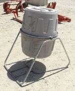 R-1245 Suncast Compost Mixer