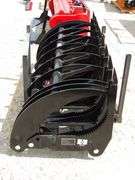 R-946 Skid Steer Grapple Bucket