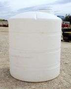 R-884 1000 Gallon Poly Tank