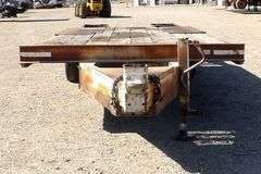 R-851 1995 C&B Quality 18' Flatbed Equipment Trailer