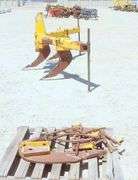 R-844 3-Point V Ripper