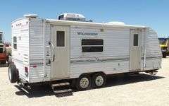 R-1284 2000 Fleetwood Wilderness Camp Trailer