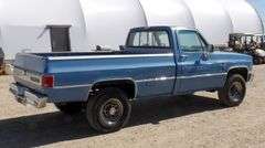 R-853 1984 Chevy Silverado 20 3/4 Ton 4X4 Pickup