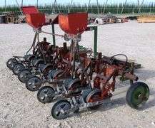 R-1088 6 Row Planter