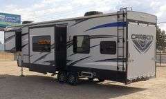 R-650 2016 Carbon Toy Hauler Travel Trailer