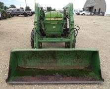 R-611 John Deere 2355N Tractor