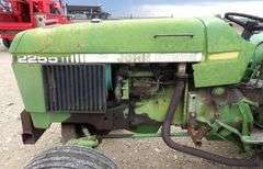 R-610 John Deere 2255 Tractor