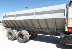 R-544  1979 Mack Commodity Truck