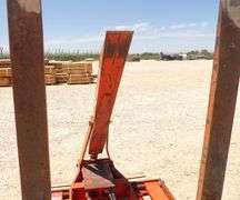R-864  Edwards Pallet Forks