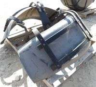 R-1122 Fenders (2)