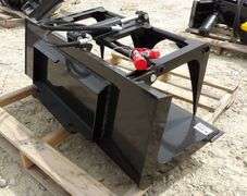 R-954 Mini Skid Steer Grappler