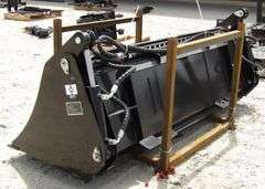 R-1009 Skid Steer 4 in 1 Bucket