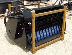 R-950 Skid Steer Mixing Bucket