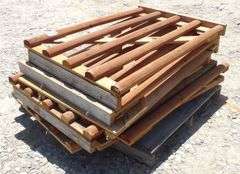 R-1158 Wooden Sheep Panels