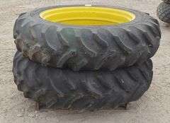 R-882 Kelly-Springfield Tractor Tires & Wheels (2)