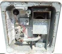 R-592  2002 Artic Fox Pickup Camper