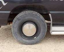 R-895  1996 Ford Van with Wheelchair Lift