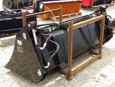 R-953 Skid Steer 4 in 1 Bucket